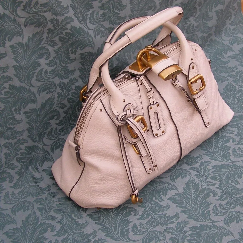 Off-White CHLOE Paddington in Excellent Condition, LIKE NEW w/Dust Bag